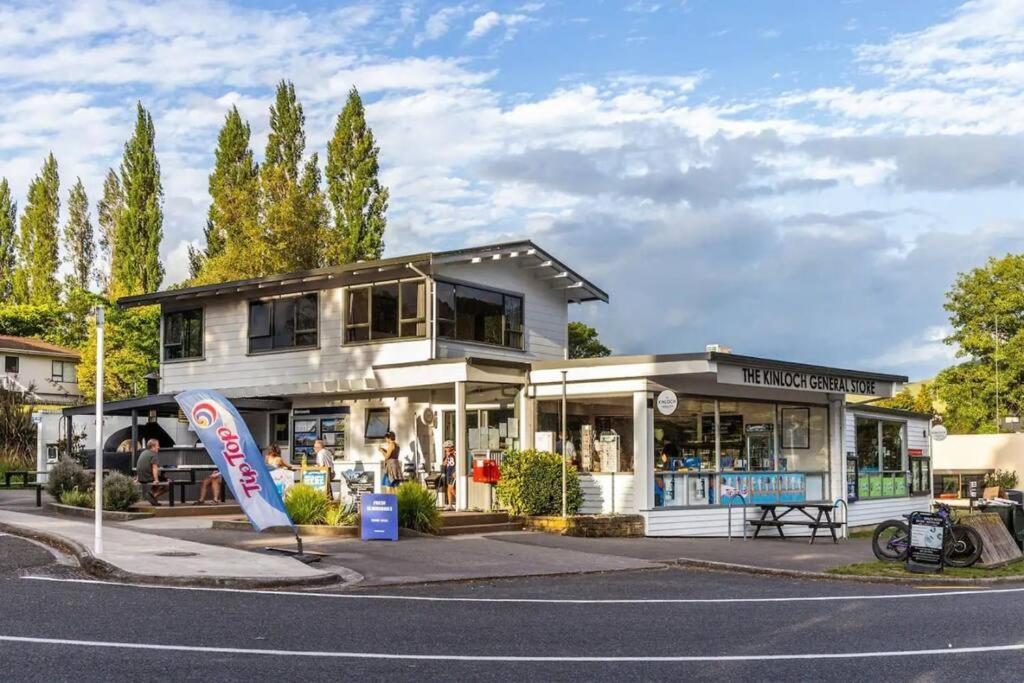The Fantail Couples Retreat Apartment *